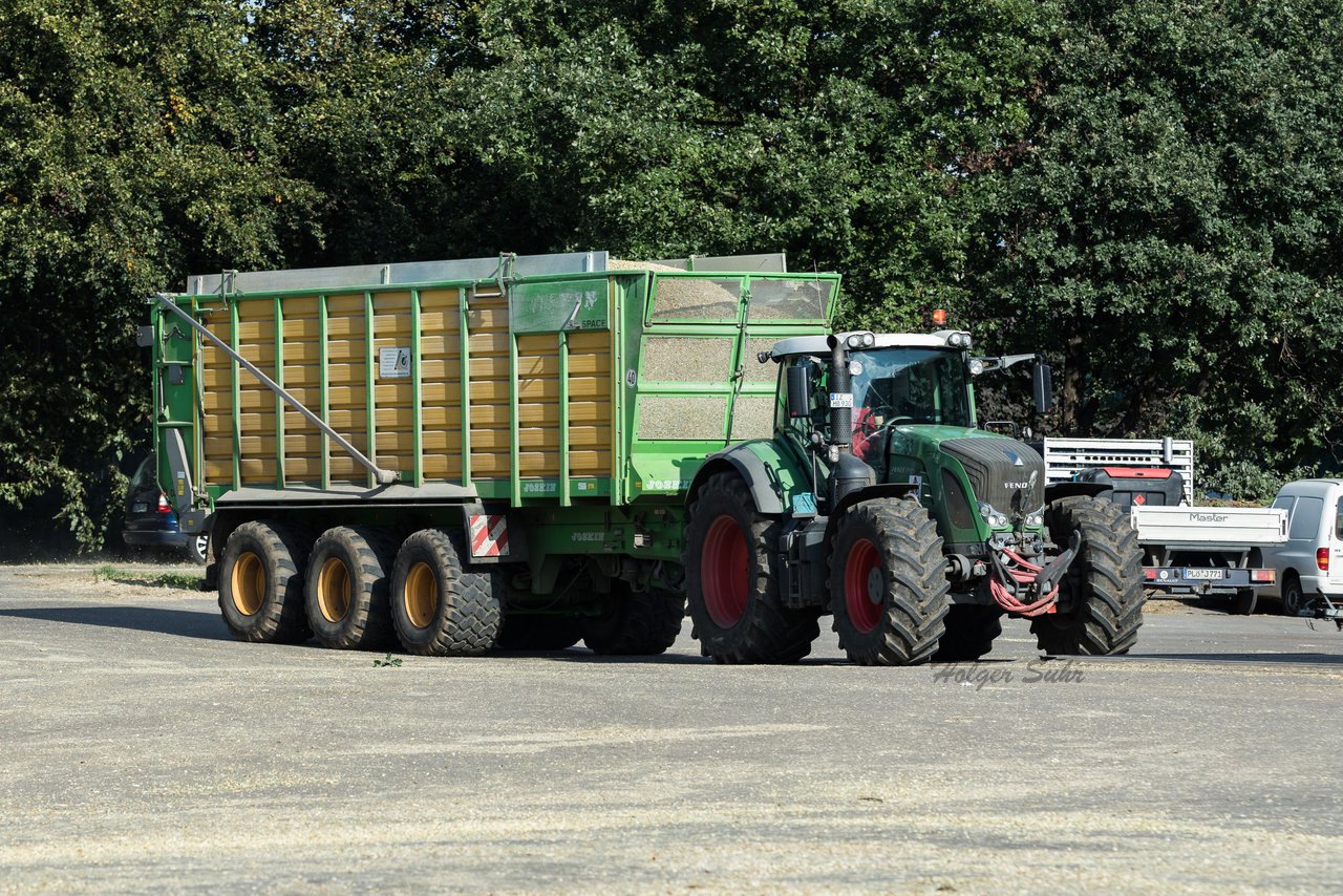 Bild 120 - Maisernte